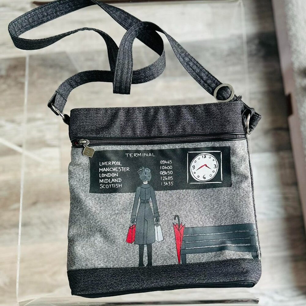 NWOT Jak’s “The Terminal” Grey Travel Scene Crossbody Bag with Adjustable Strap - Picture 1 of 9